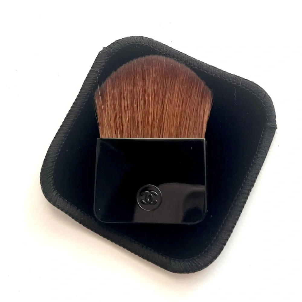 💎CHANEL limited edition matte powder blush in Blood Orange